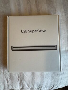 Apple USB SuperDrive External Optical Drive - Silver/Gray